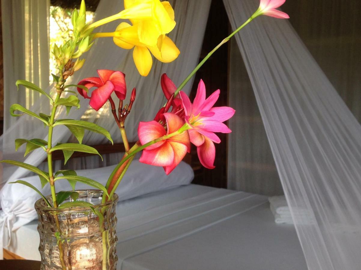 Tinaoog Beach Resort Alad Exterior foto